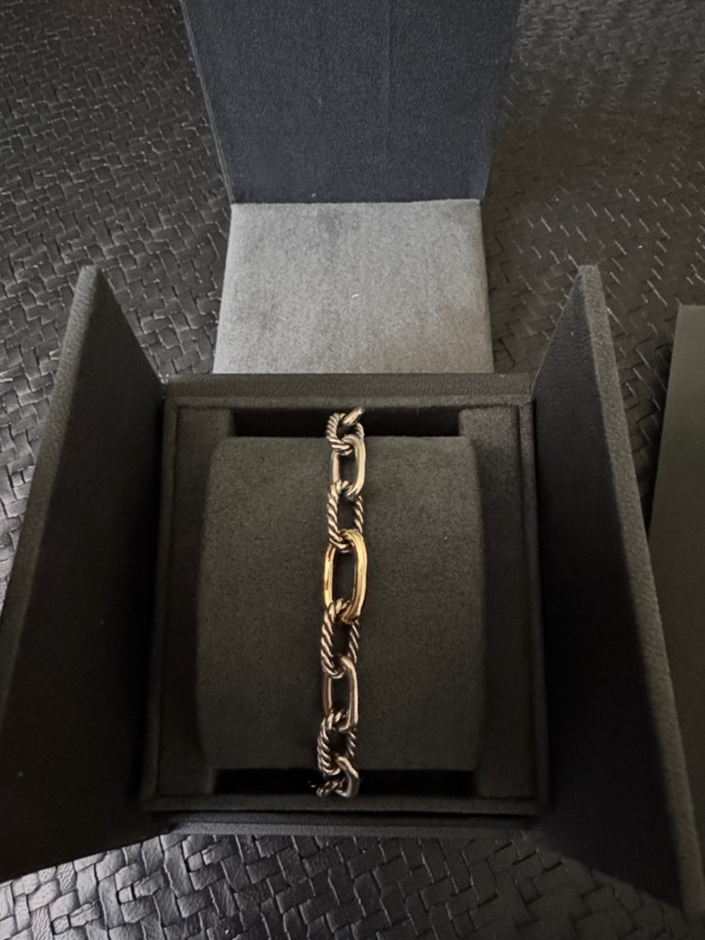 David Yurman  chain link bracelet.